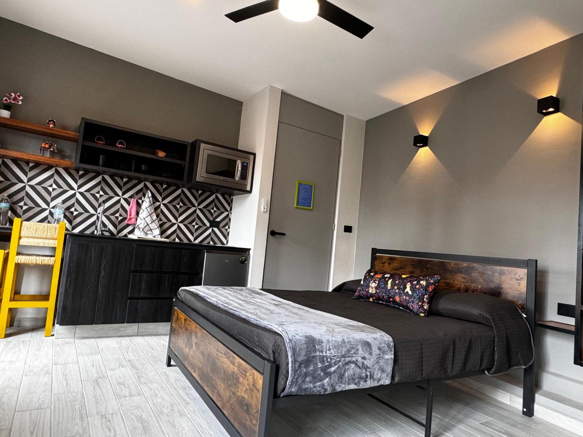 Casa Tahii Bed & Breakfast